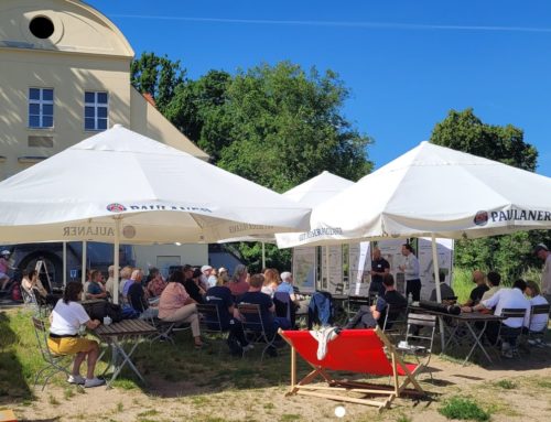 Informationsveranstaltung im Gutspark Neukladow